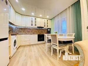 4-к квартира, вторичка, 72м2, 6/9 этаж