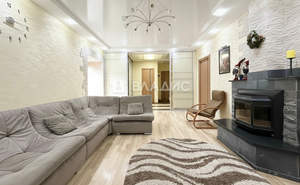 4-к квартира, вторичка, 135м2, 2/4 этаж