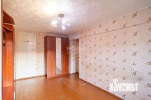 4-к квартира, вторичка, 58м2, 3/5 этаж