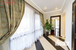 4-к квартира, вторичка, 136м2, 2/19 этаж