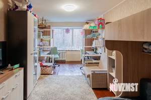 2-к квартира, вторичка, 49м2, 5/5 этаж