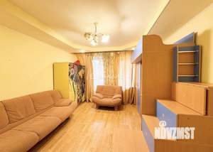 3-к квартира, вторичка, 53м2, 2/2 этаж