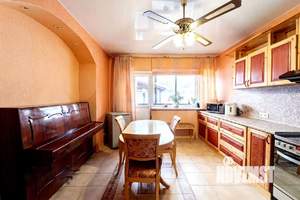 4-к квартира, вторичка, 125м2, 2/2 этаж