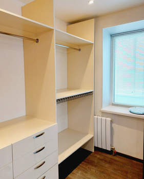 4-к квартира, вторичка, 70м2, 5/5 этаж