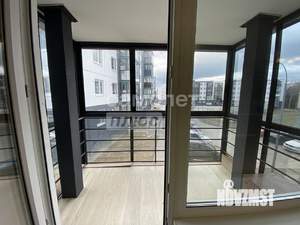 2-к квартира, вторичка, 58м2, 2/5 этаж