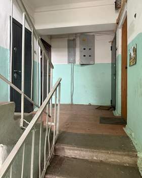 3-к квартира, вторичка, 59м2, 1/5 этаж