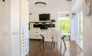 3-к квартира, вторичка, 156м2, 2/3 этаж
