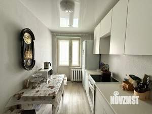 3-к квартира, вторичка, 64м2, 1/9 этаж