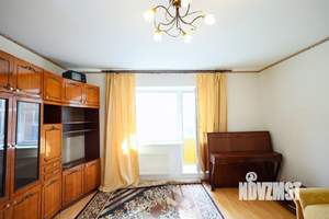 2-к квартира, вторичка, 65м2, 1/4 этаж