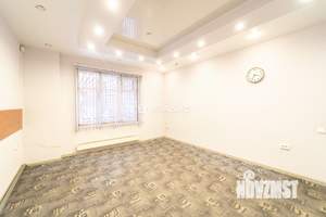 2-к квартира, вторичка, 53м2, 1/2 этаж