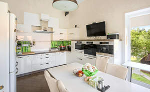 3-к квартира, вторичка, 156м2, 2/3 этаж