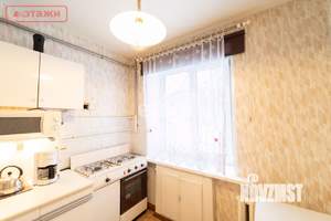 2-к квартира, вторичка, 41м2, 1/4 этаж