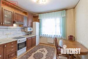 2-к квартира, вторичка, 65м2, 1/4 этаж