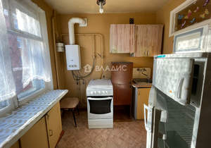 2-к квартира, вторичка, 44м2, 3/5 этаж