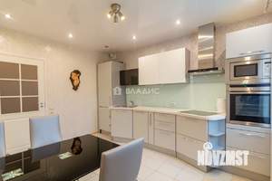 2-к квартира, вторичка, 69м2, 3/5 этаж