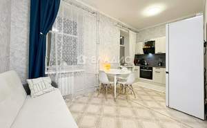 2-к квартира, вторичка, 45м2, 1/4 этаж