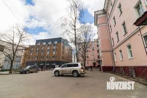 3-к квартира, вторичка, 91м2, 2/4 этаж