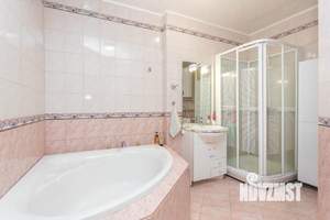 4-к квартира, вторичка, 112м2, 3/4 этаж