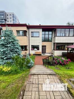 4-к квартира, вторичка, 125м2, 2/2 этаж