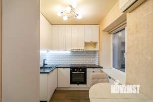 Студия квартира, вторичка, 43м2, 1/5 этаж