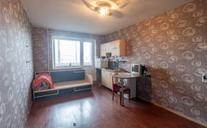 4-к квартира, вторичка, 73м2, 9/9 этаж