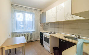 2-к квартира, вторичка, 50м2, 1/5 этаж