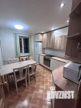 3-к квартира, вторичка, 80м2, 4/10 этаж