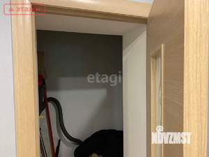 4-к квартира, вторичка, 97м2, 2/5 этаж