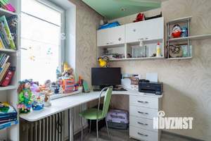 4-к квартира, вторичка, 72м2, 1/5 этаж