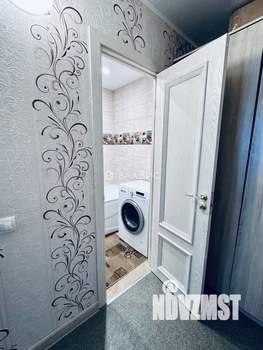 2-к квартира, вторичка, 53м2, 1/9 этаж