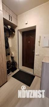 Студия квартира, вторичка, 33м2, 1/3 этаж