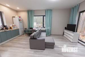 2-к квартира, вторичка, 60м2, 1/1 этаж