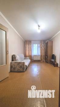 1-к квартира, вторичка, 35м2, 1/9 этаж