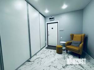 2-к квартира, вторичка, 62м2, 1/6 этаж