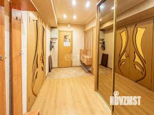 4-к квартира, вторичка, 105м2, 1/5 этаж