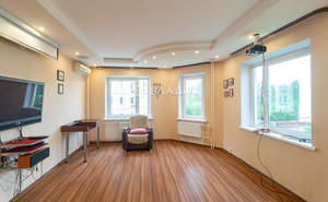 2-к квартира, вторичка, 62м2, 2/9 этаж