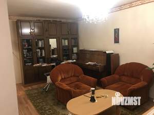 3-к квартира, вторичка, 63м2, 5/5 этаж