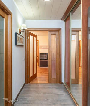 4-к квартира, вторичка, 63м2, 5/5 этаж