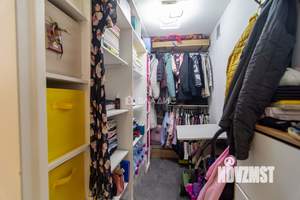 2-к квартира, вторичка, 63м2, 2/5 этаж