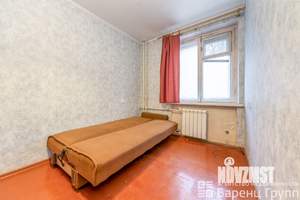 2-к квартира, вторичка, 42м2, 1/5 этаж