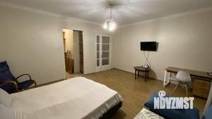 3-к квартира, вторичка, 90м2, 3/5 этаж