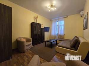2-к квартира, вторичка, 58м2, 2/5 этаж
