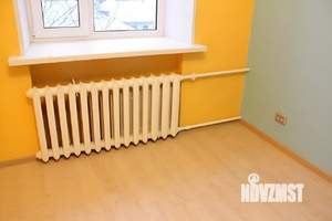 2-к квартира, вторичка, 60м2, 4/4 этаж