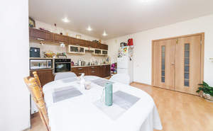 3-к квартира, вторичка, 86м2, 1/3 этаж