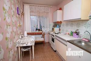 3-к квартира, вторичка, 69м2, 1/9 этаж