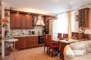 2-к квартира, вторичка, 70м2, 2/4 этаж