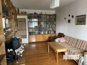 3-к квартира, вторичка, 63м2, 3/5 этаж