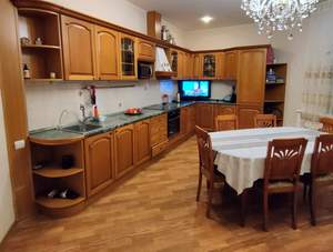 4-к квартира, вторичка, 171м2, 6/7 этаж