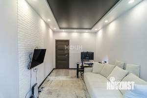 2-к квартира, вторичка, 53м2, 1/9 этаж