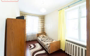 2-к квартира, вторичка, 41м2, 1/4 этаж